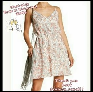 🎀CLEARANCE🎀 NWT Soprano Perfect summer dress. Spaghetti straps.